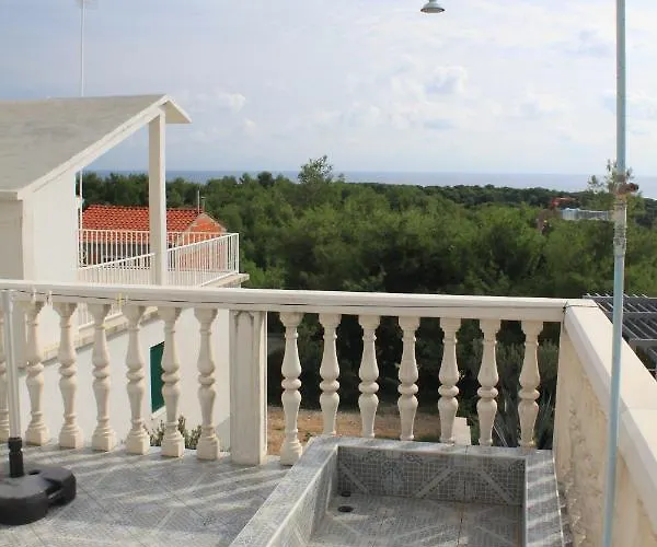 Rukavac 8837c Apartman Vis