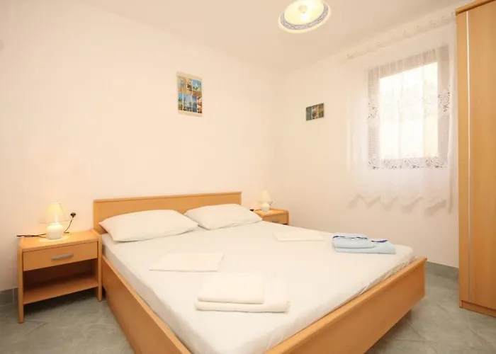 Rukavac 8837c Appartamento Vis